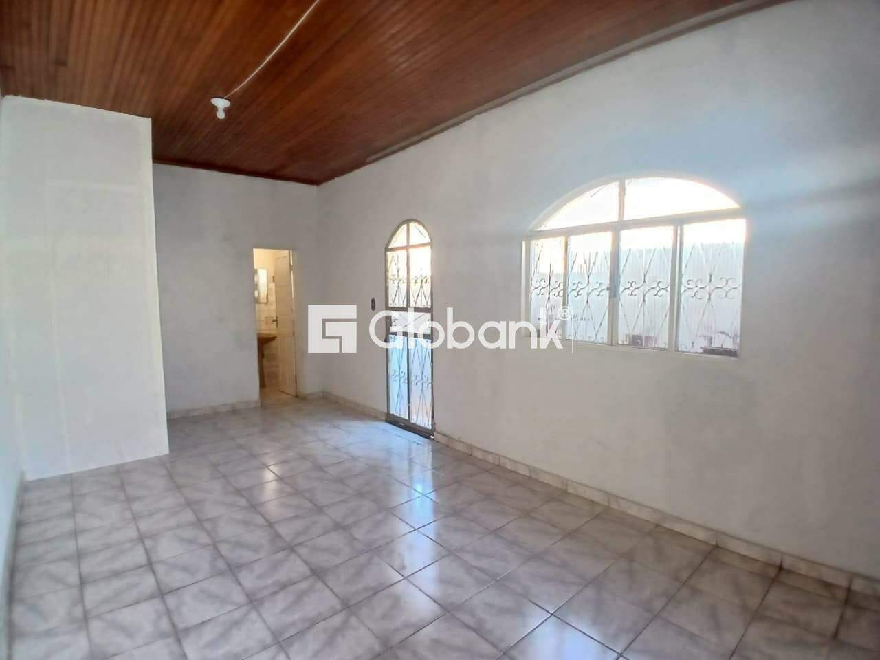 Ponto comercial para aluguel Centro 30m² Montes Claros MG: Interior