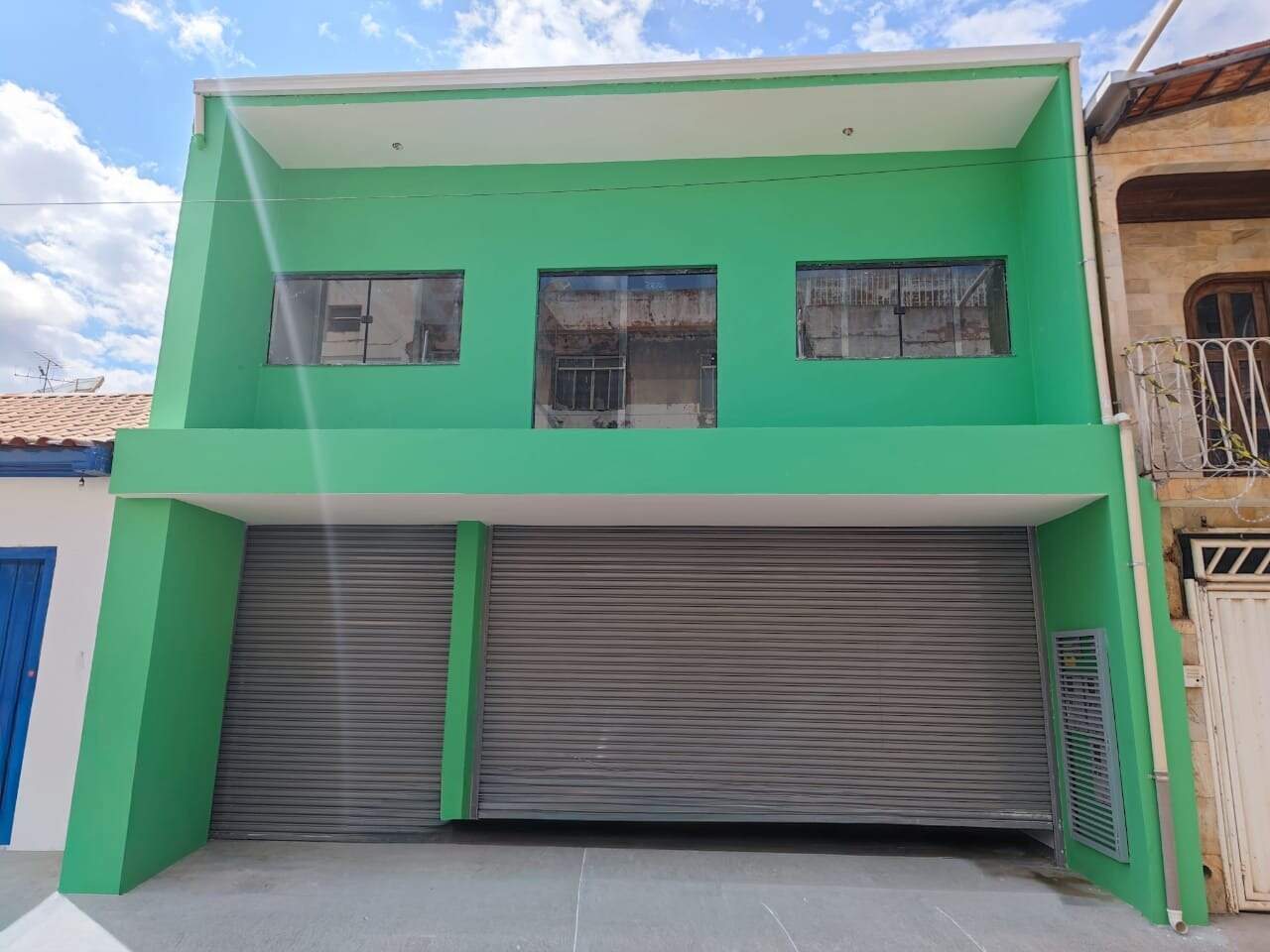 Ponto comercial para aluguel Centro 278m² Montes Claros MG: Fachada