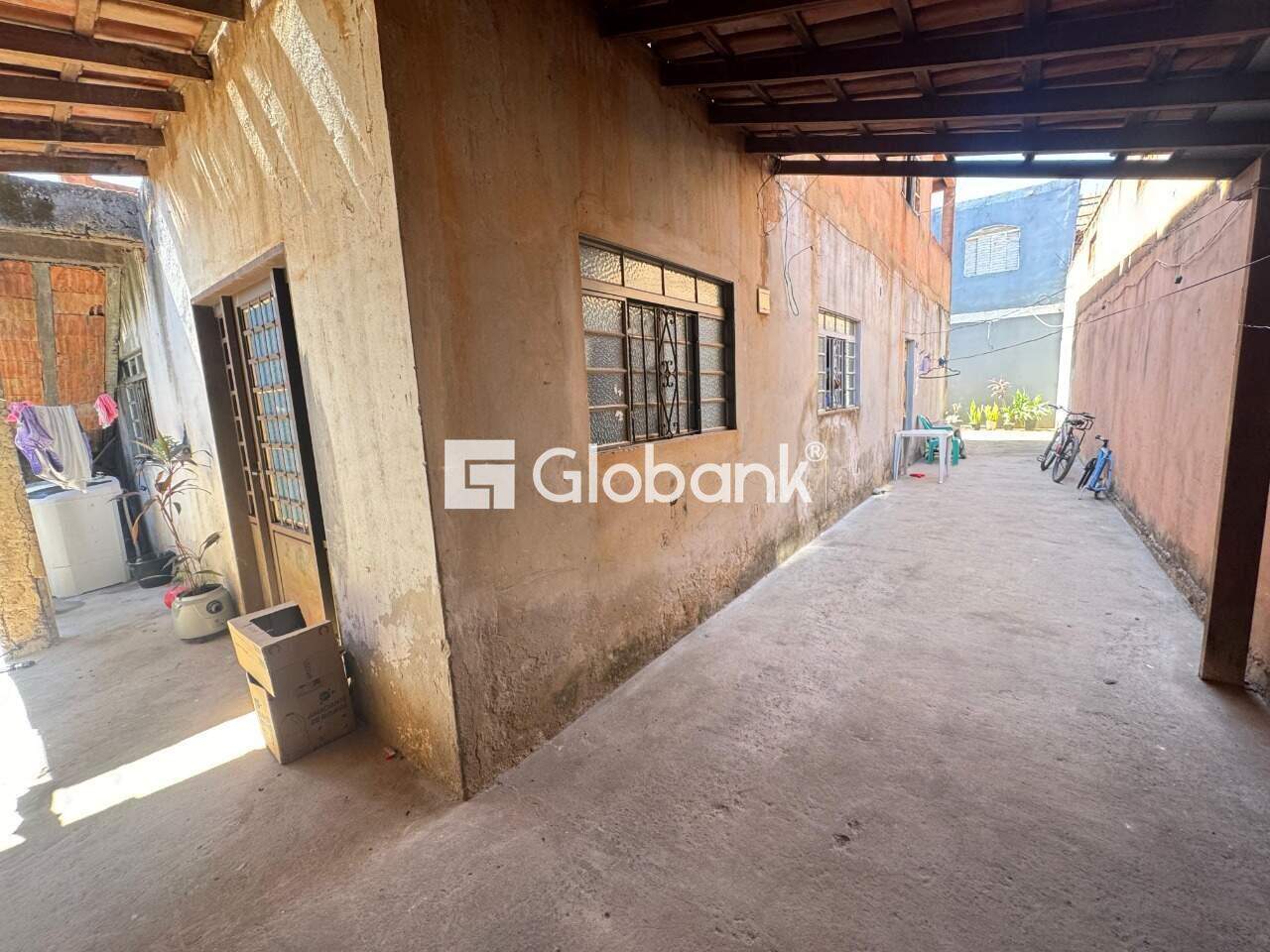 Casa 3 quartos à venda Vila Greice 0m² Montes Claros MG: