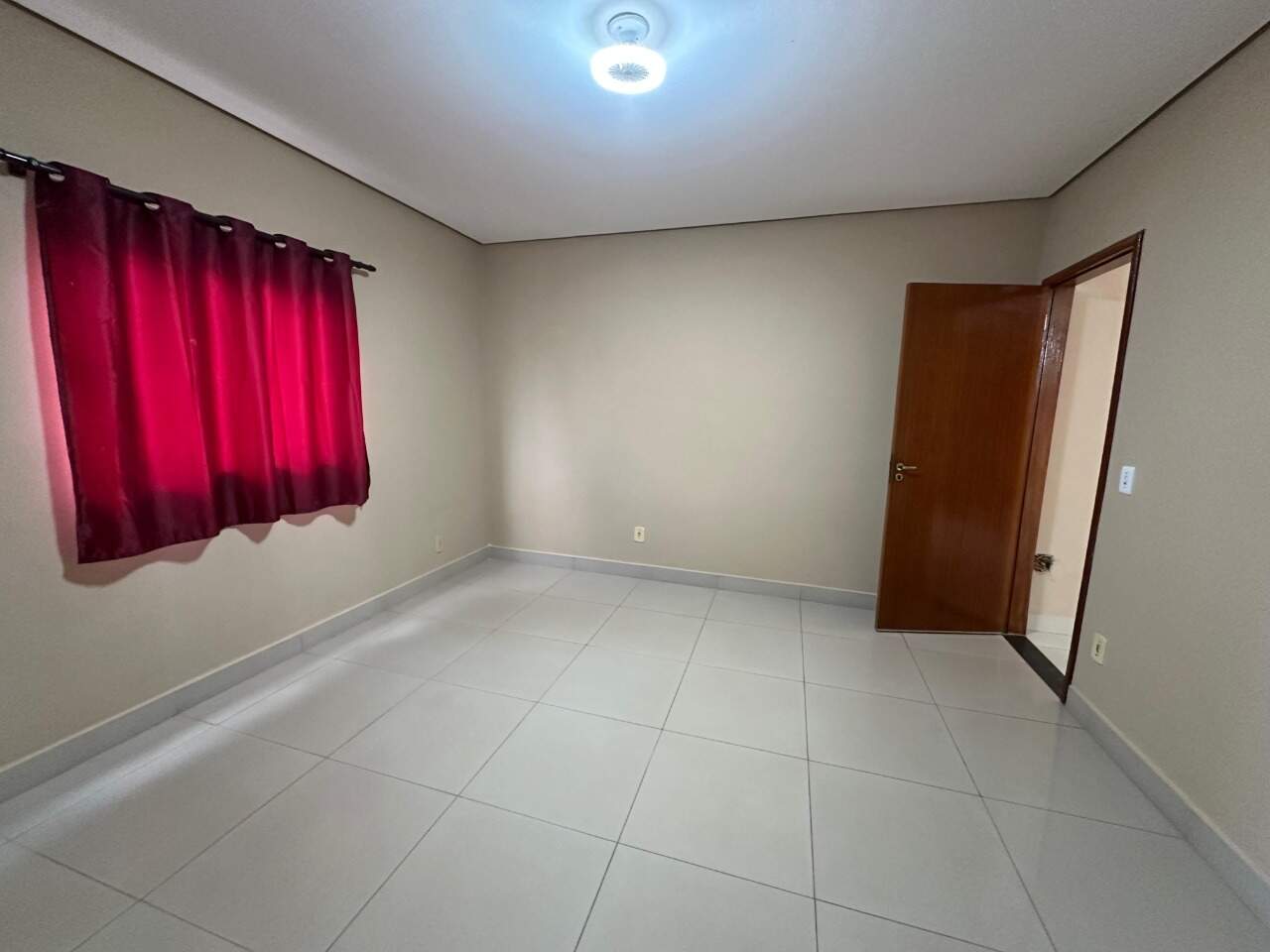 Casa 5 quartos para aluguel Ibituruna 220m² Montes Claros MG: Quarto4
