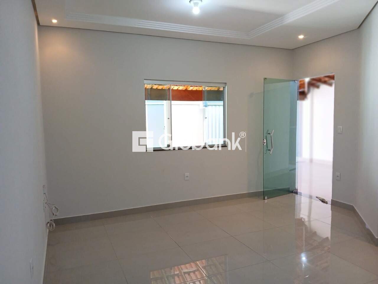 Casa 3 quartos à venda Lourdes 0m² Montes Claros MG: 