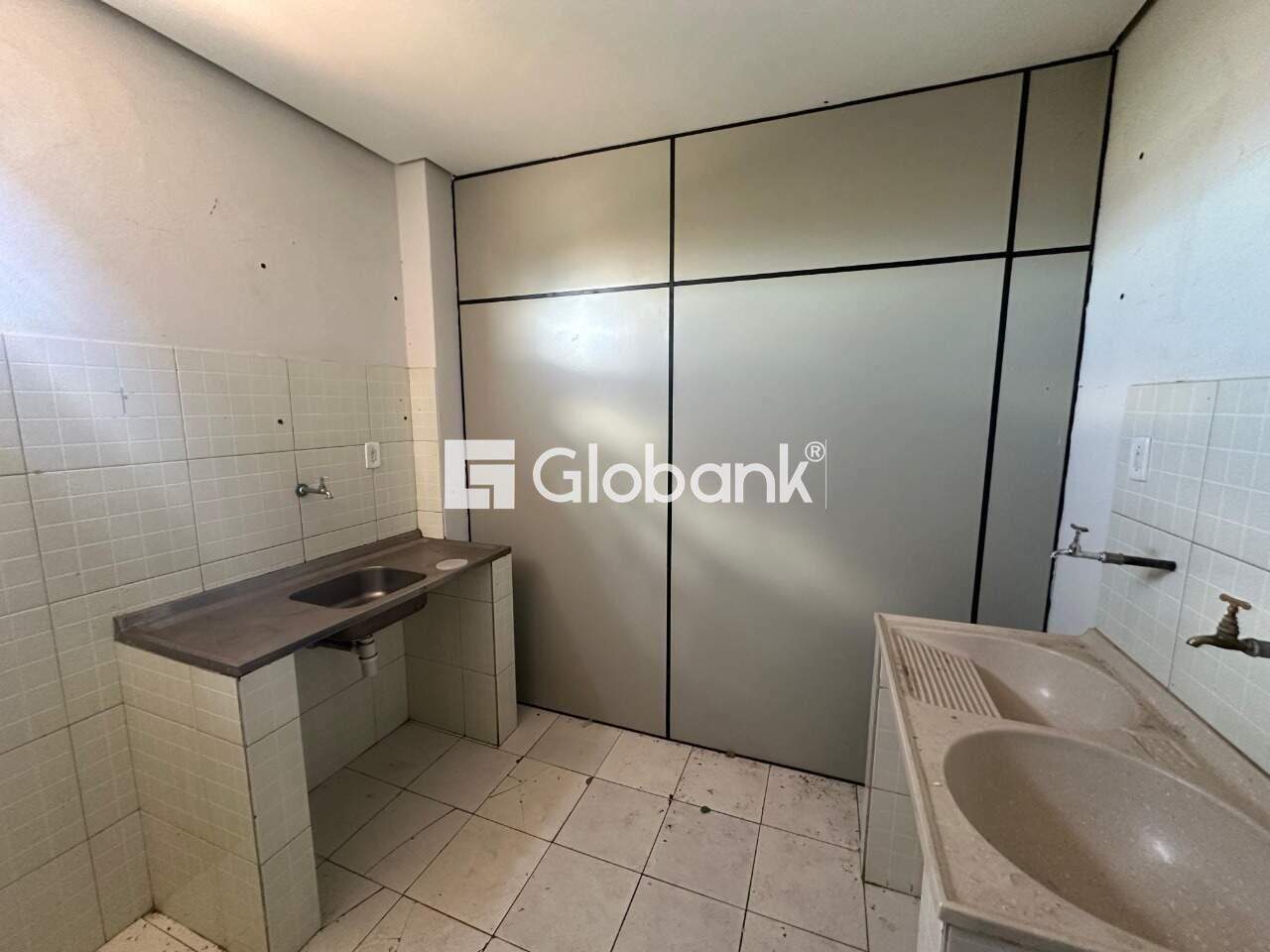 Sala comercial para aluguel Vila Brasília 50m² Montes Claros MG: Copa
