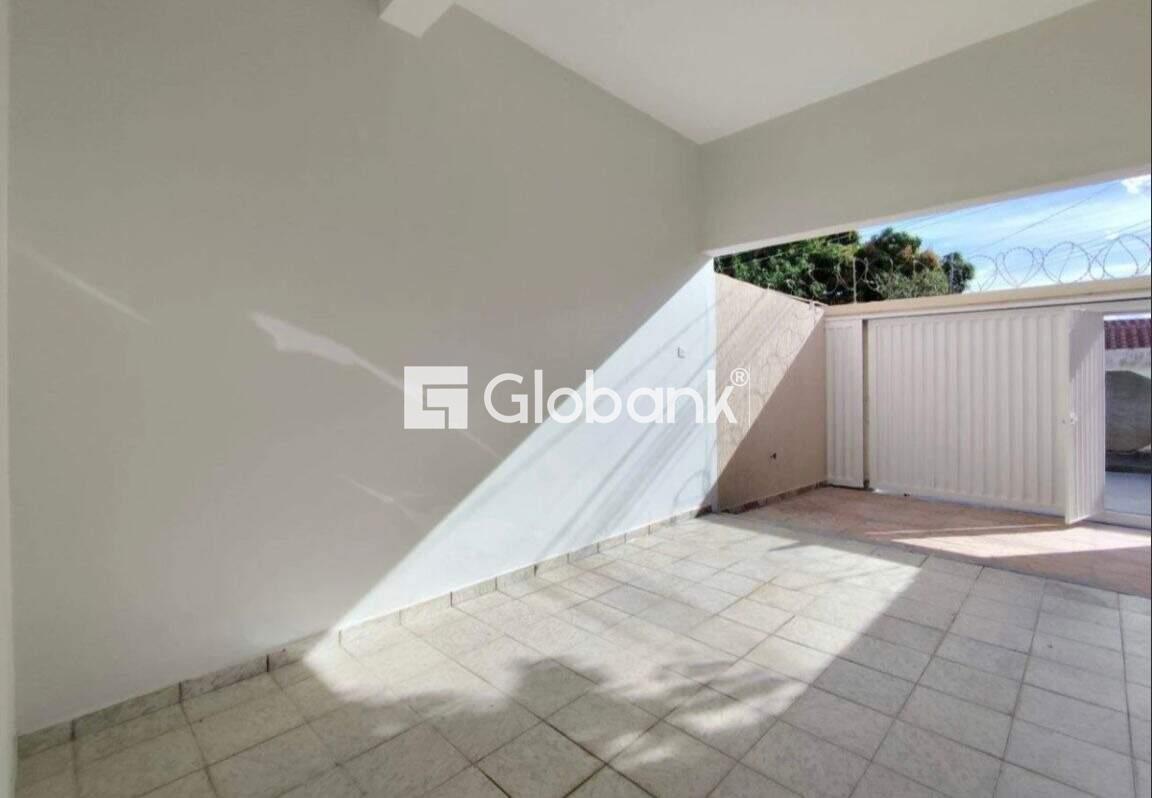 Casa 5 quartos à venda Monte Alegre 550m² Montes Claros MG: 