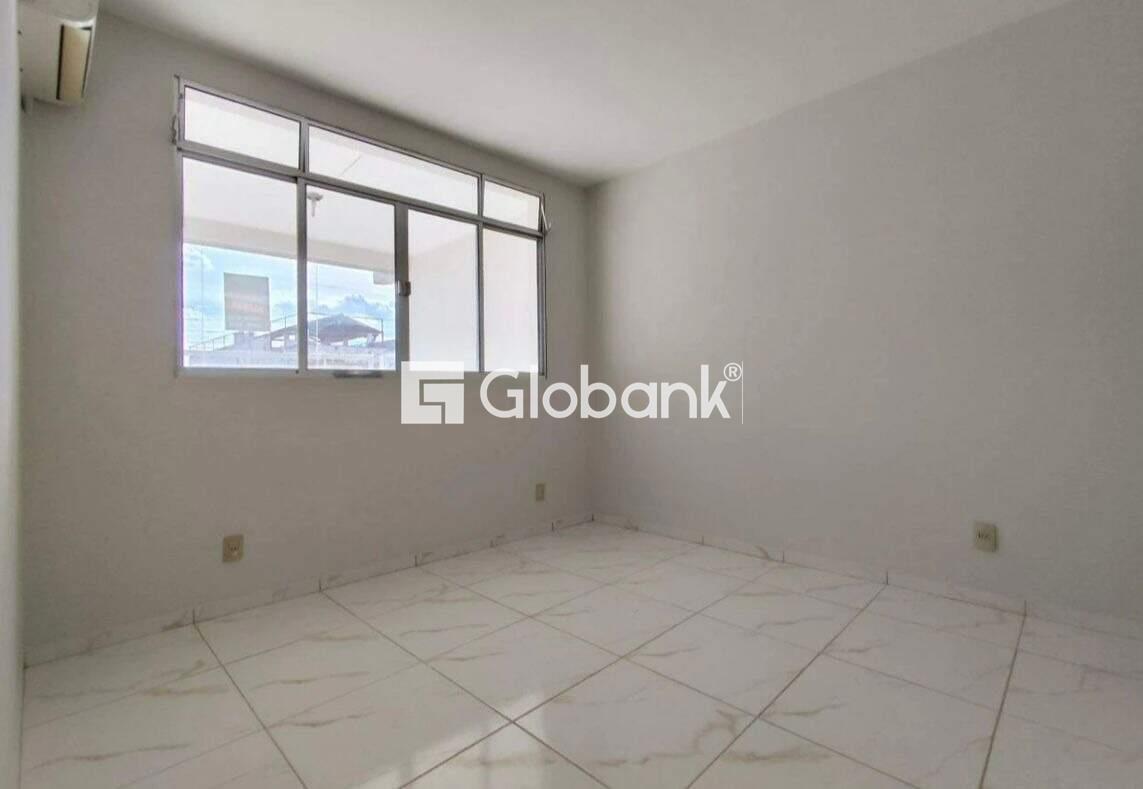 Casa 5 quartos à venda Monte Alegre 550m² Montes Claros MG: 