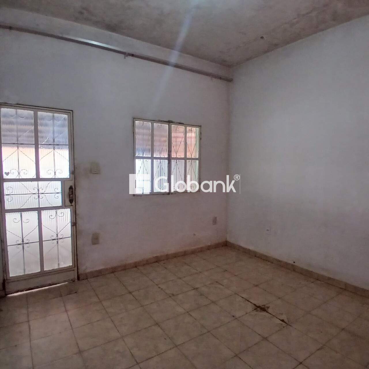 Casa 3 quartos à venda Conjunto Chiquinho Guimarães 0m² Montes Claros MG: 