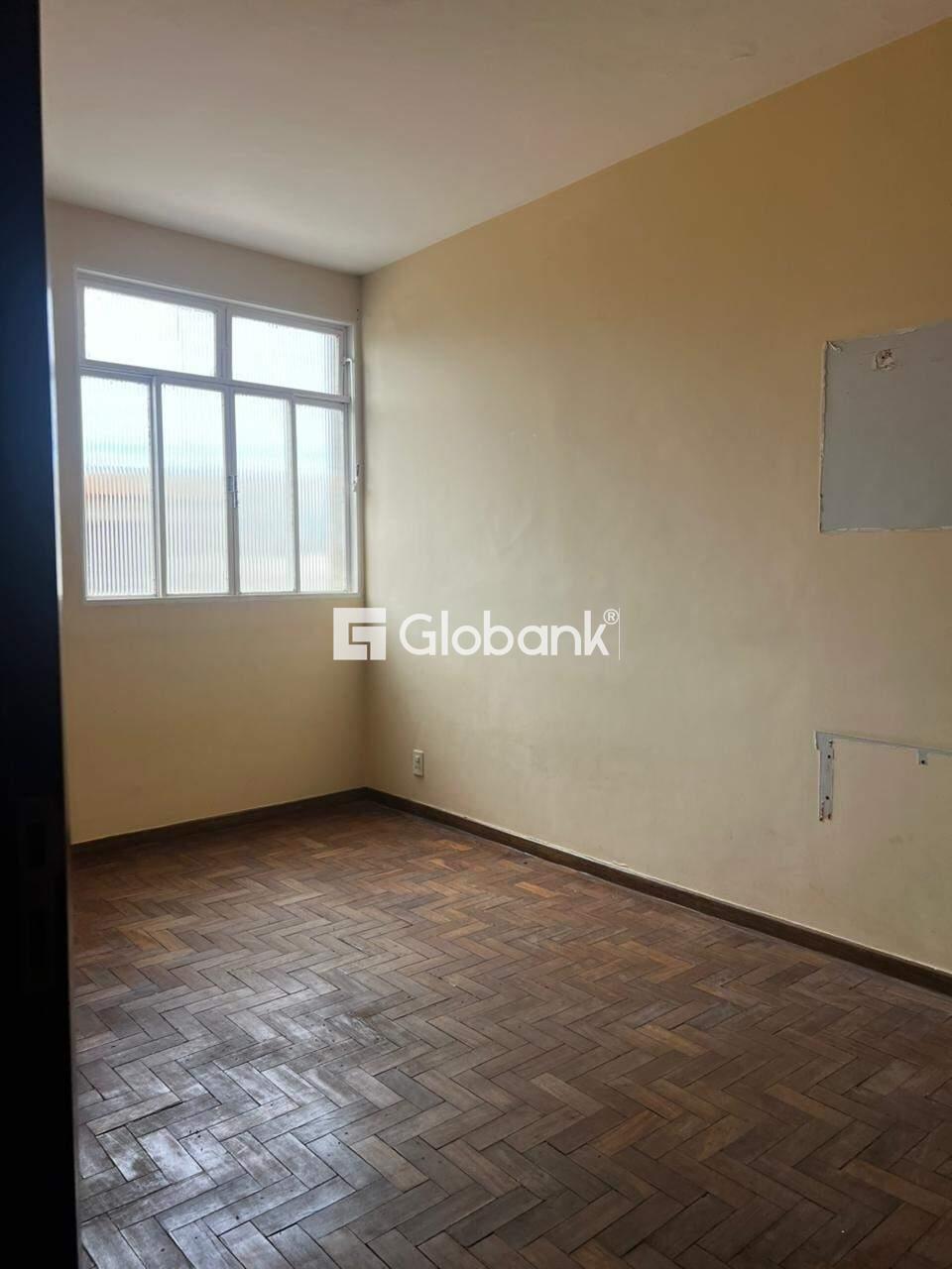Apartamento 3 quartos à venda Centro 246m² Montes Claros MG: 