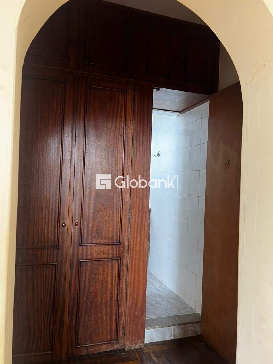 Apartamento 3 quartos à venda Centro 246m² Montes Claros MG: 