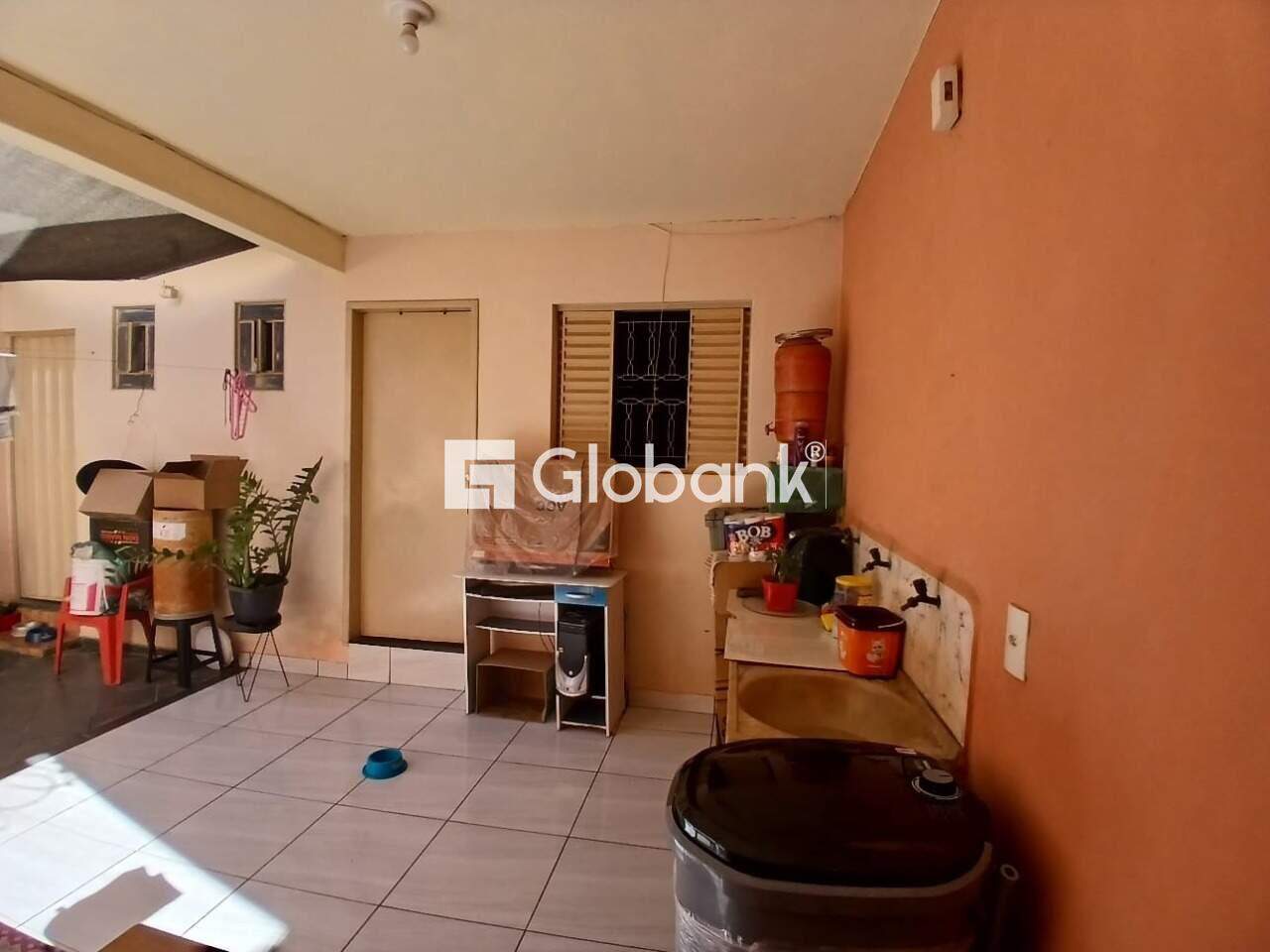Sobrado 4 quartos à venda Major Prates 240m² Montes Claros MG: 
