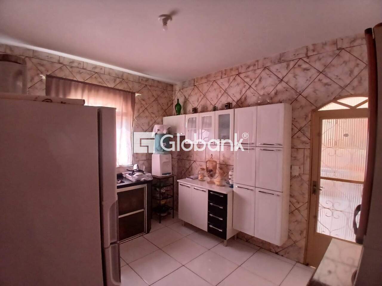 Sobrado 4 quartos à venda Major Prates 240m² Montes Claros MG: 