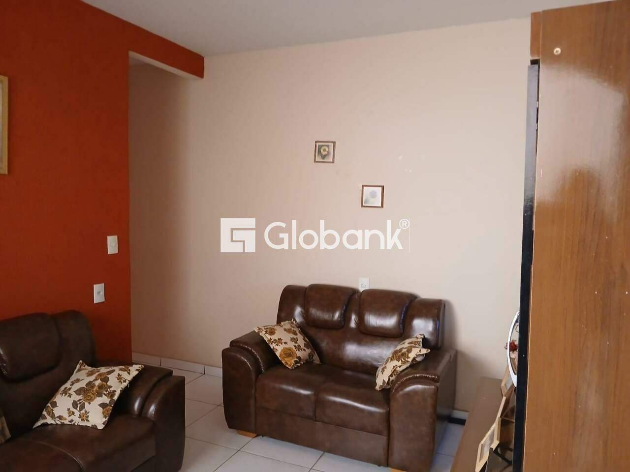 Sobrado 4 quartos à venda Major Prates 240m² Montes Claros MG: 