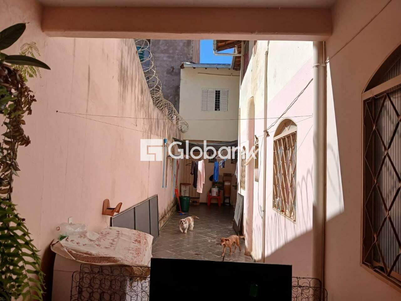 Sobrado 4 quartos à venda Major Prates 240m² Montes Claros MG: 