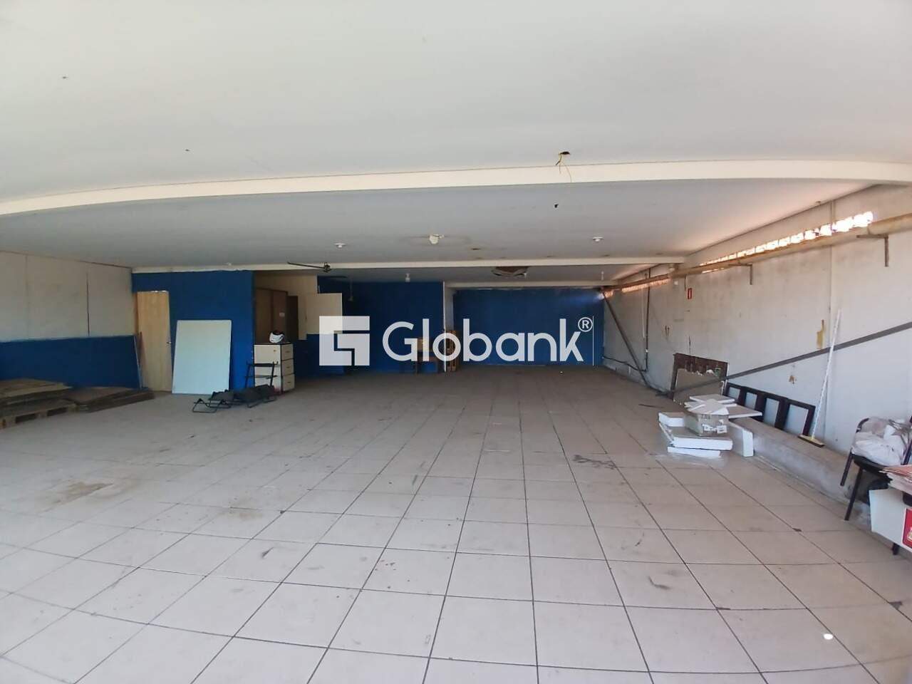 Sala comercial para aluguel Centro 250m² Montes Claros MG: Sala