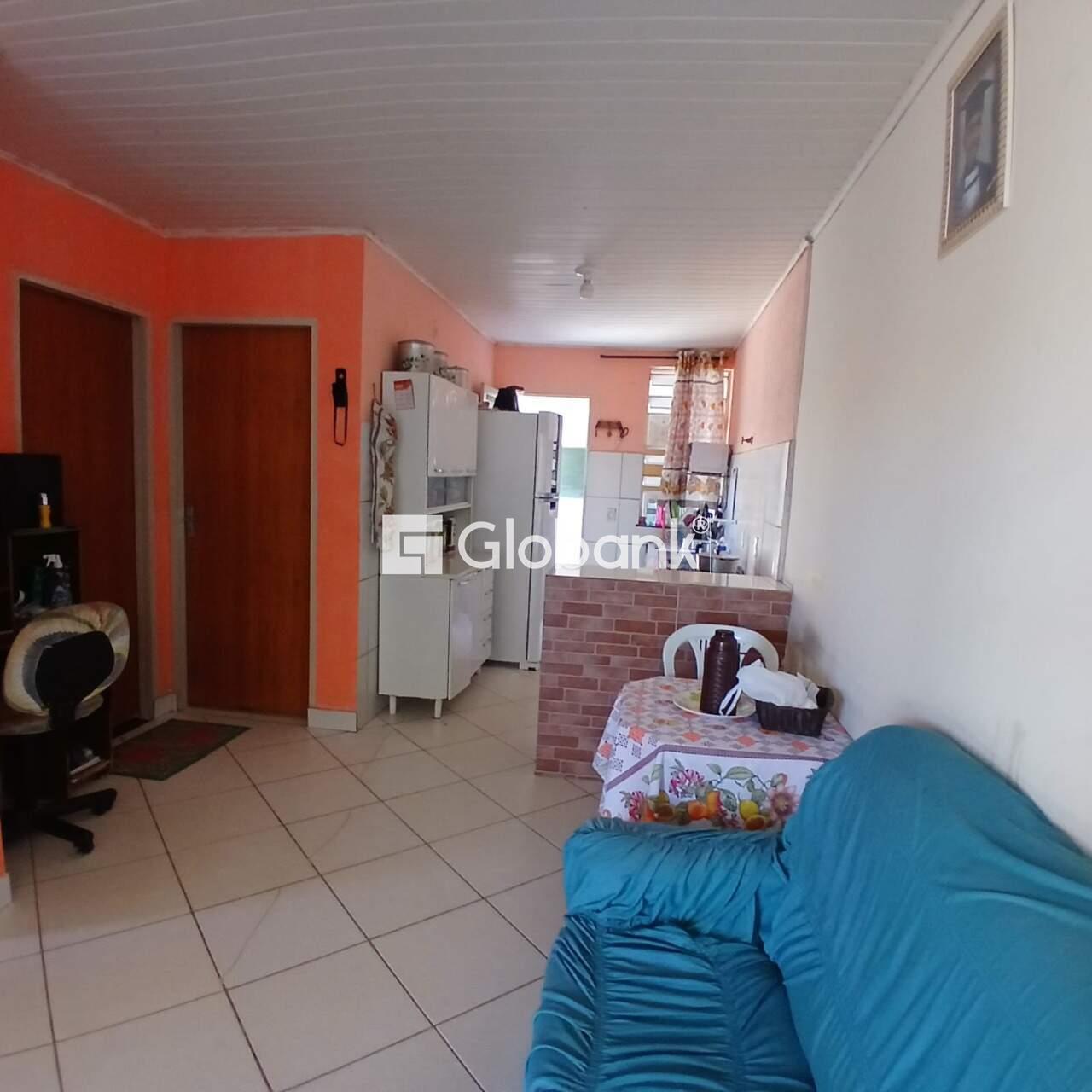 Casa 3 quartos à venda Residencial Minas Gerais 42m² Montes Claros MG: 