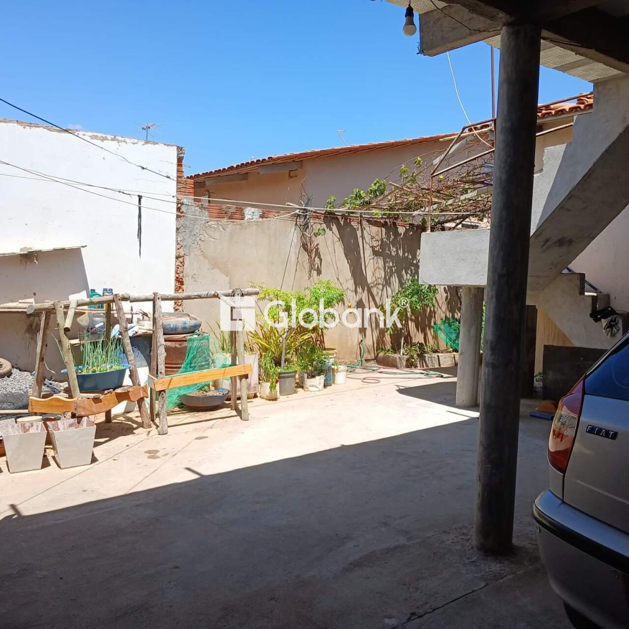 Casa 3 quartos à venda Residencial Minas Gerais 42m² Montes Claros MG: 