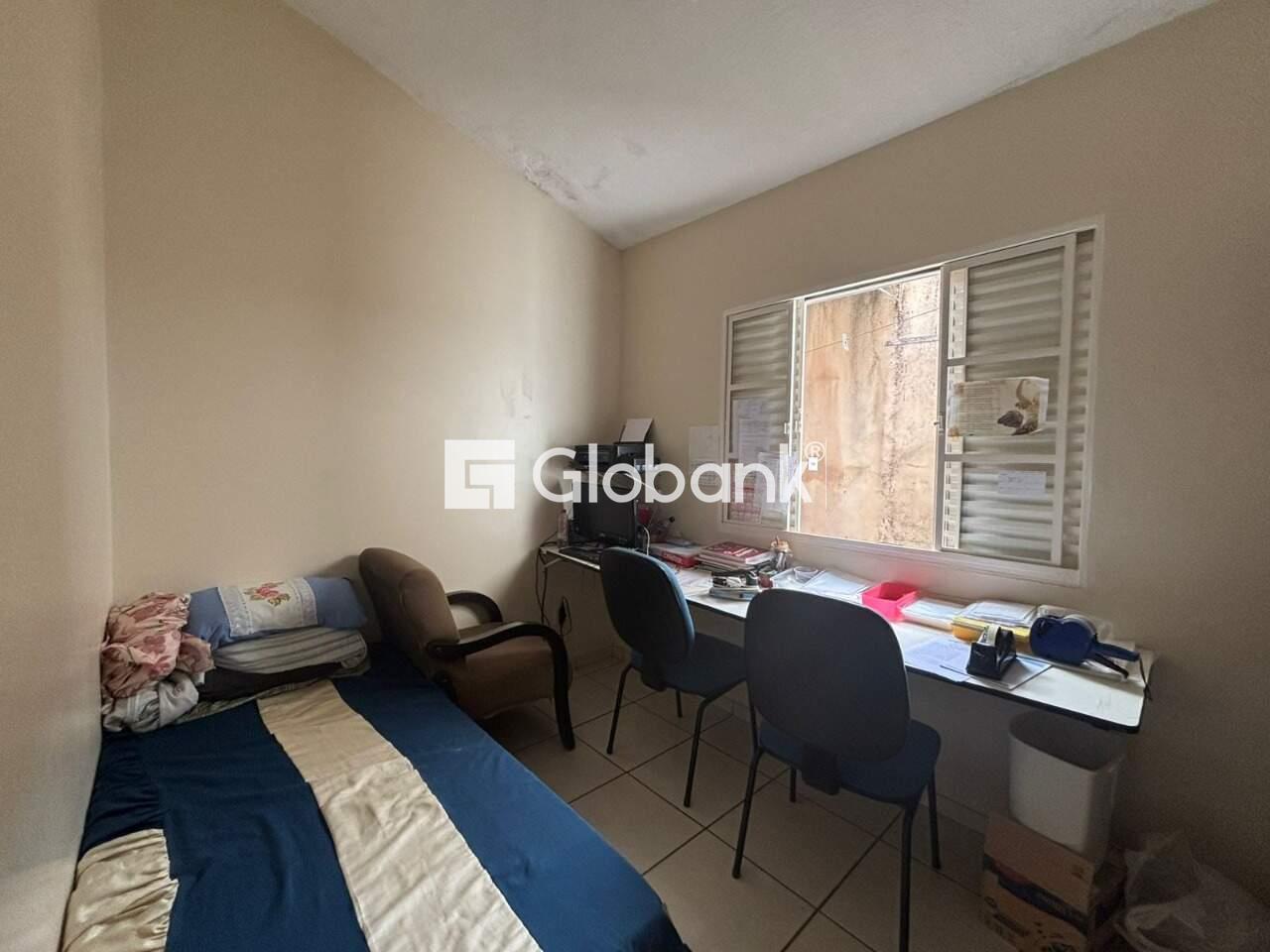 Casa 4 quartos à venda Residencial Sul Ipês 150m² Montes Claros MG: 