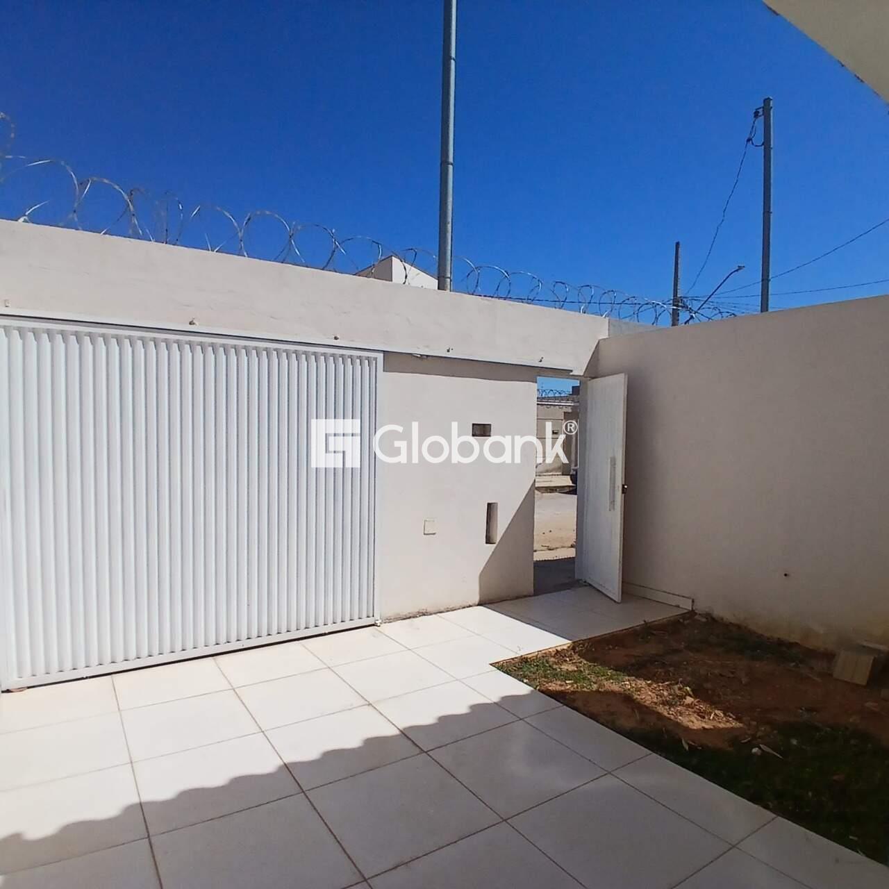 Casa 2 quartos à venda Jardim Olímpico 55m² Montes Claros MG: 