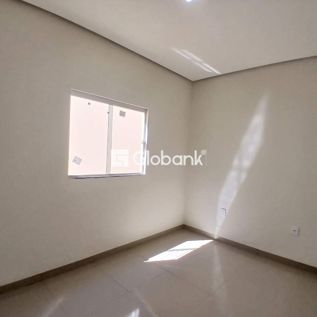 Casa 2 quartos à venda Jardim Olímpico 55m² Montes Claros MG: 