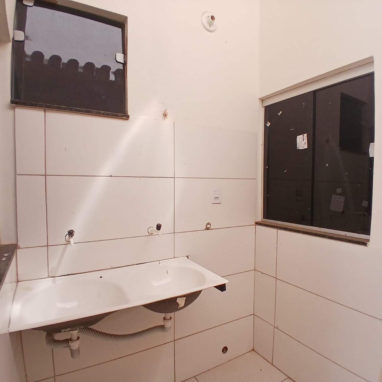Casa 2 quartos à venda Jardim Olímpico 55m² Montes Claros MG: 
