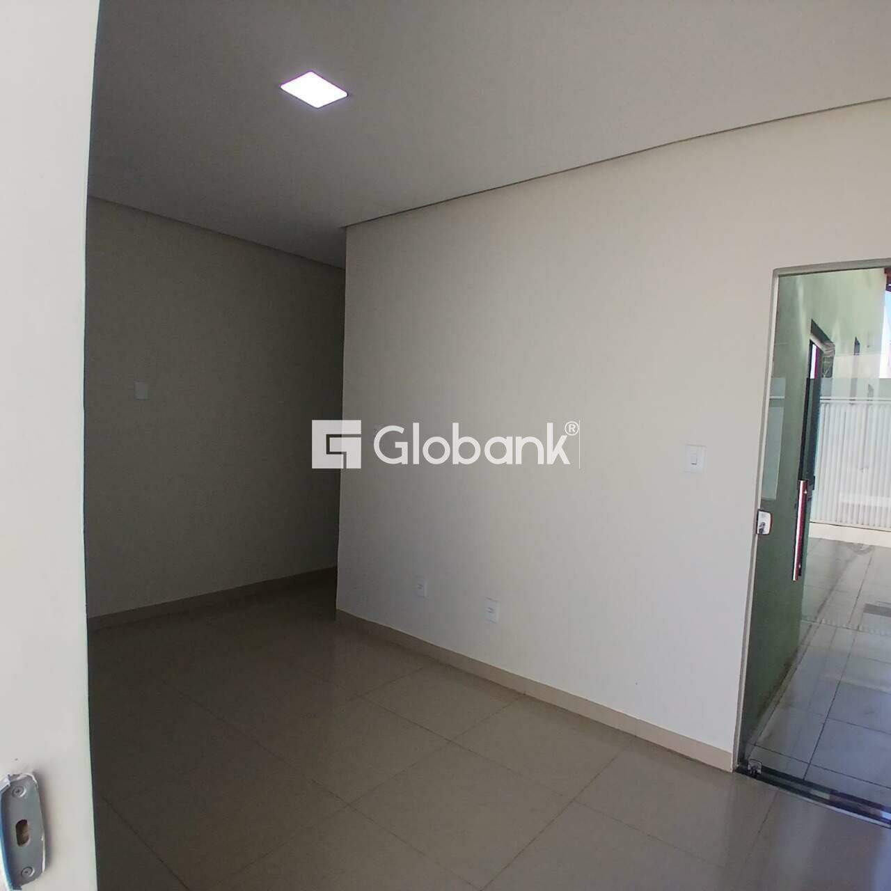 Casa 2 quartos à venda Jardim Olímpico 55m² Montes Claros MG: 
