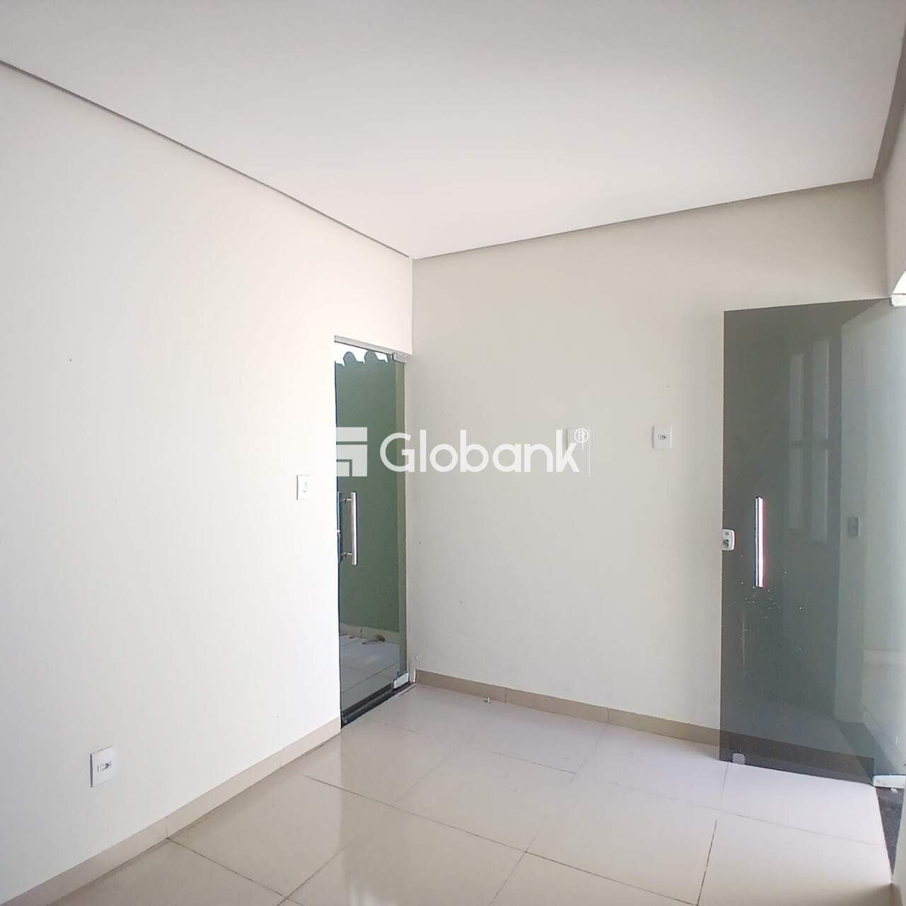 Casa 2 quartos à venda Jardim Olímpico 55m² Montes Claros MG: 