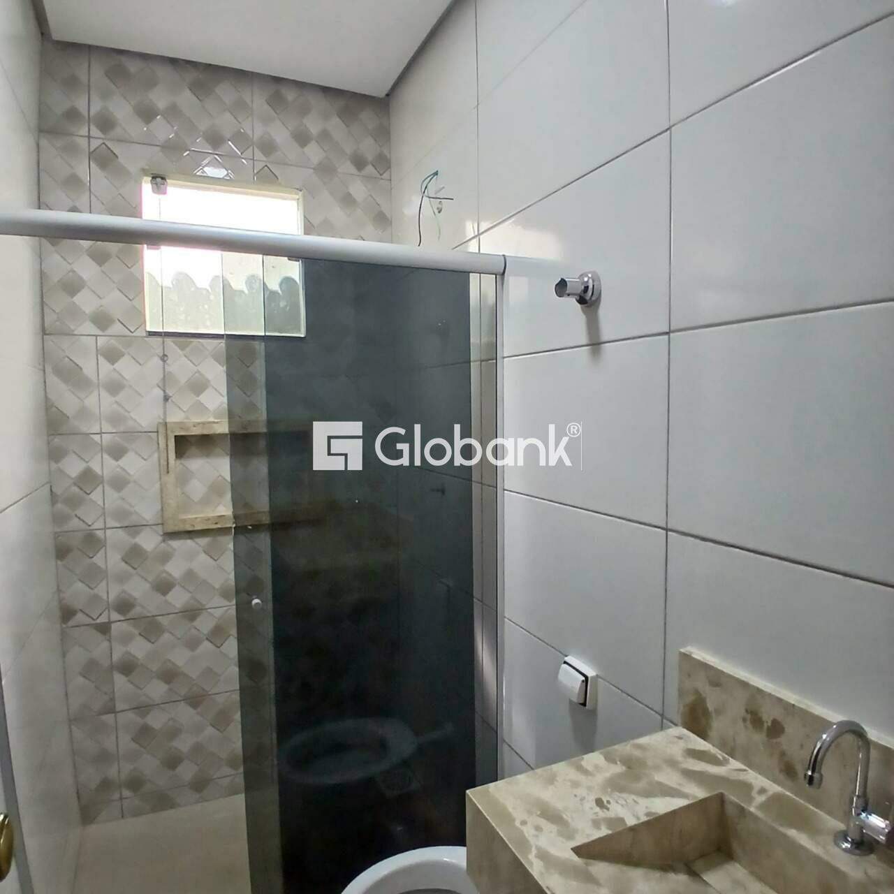 Casa 2 quartos à venda Jardim Olímpico 55m² Montes Claros MG: 