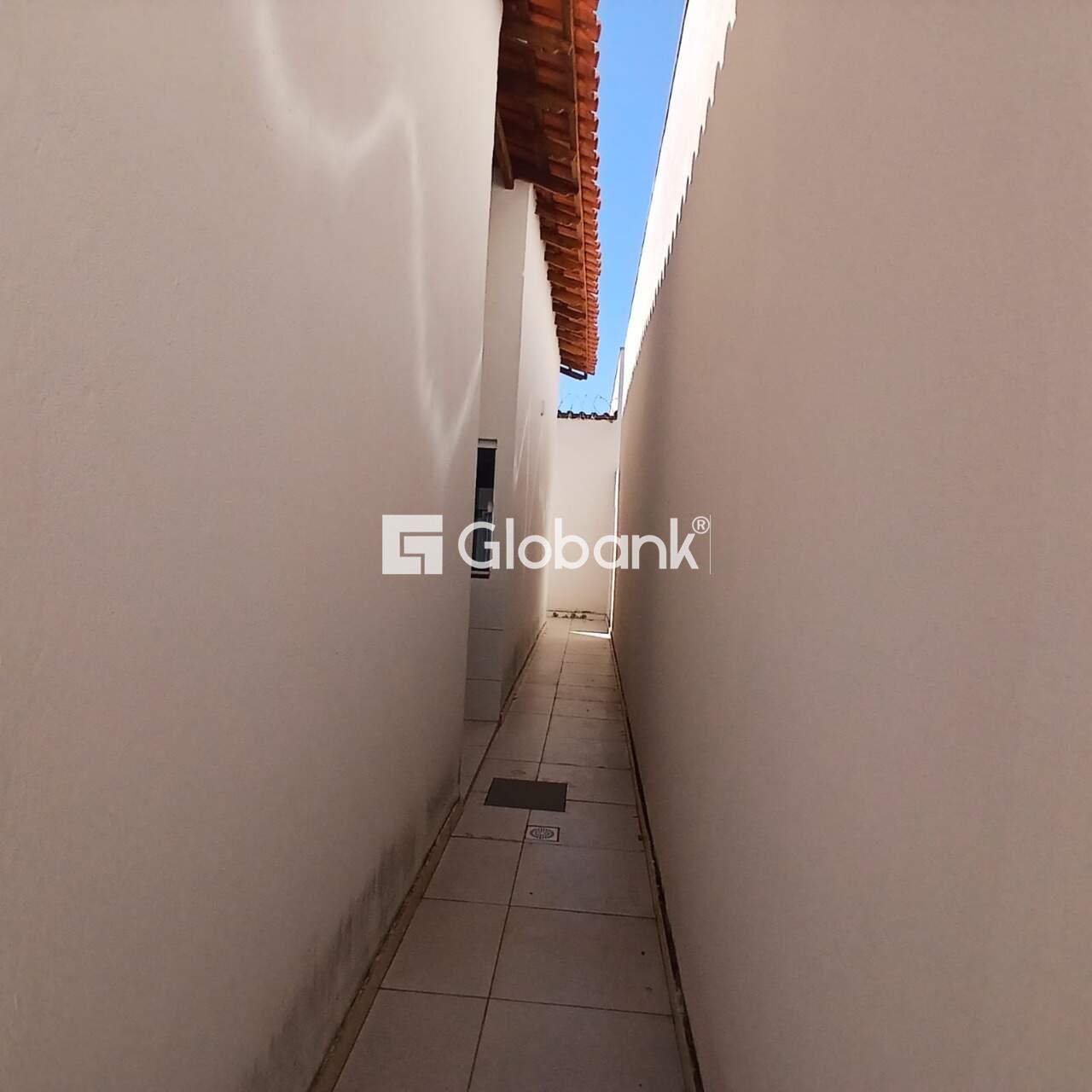 Casa 2 quartos à venda Jardim Olímpico 55m² Montes Claros MG: 