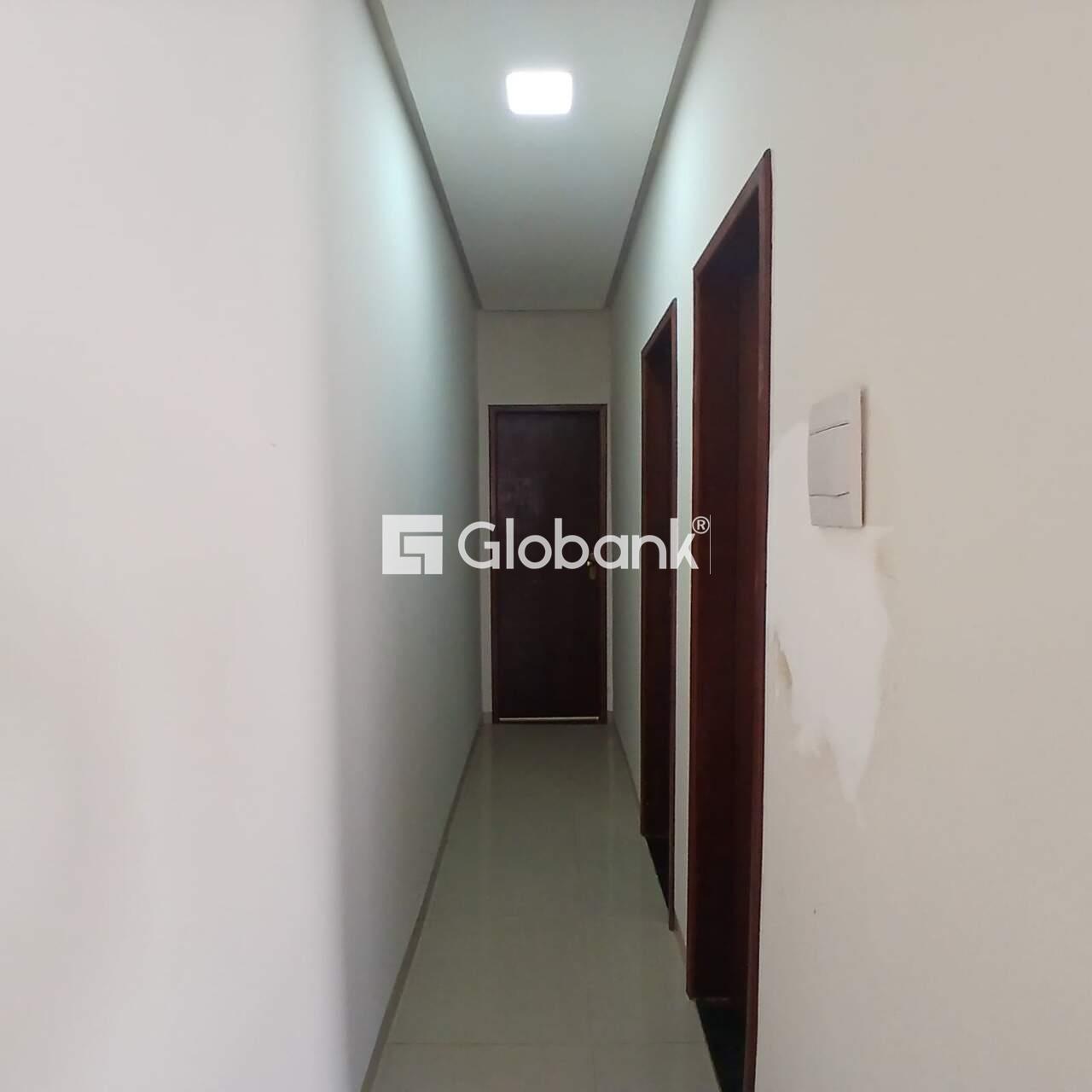 Casa 2 quartos à venda Jardim Olímpico 55m² Montes Claros MG: 