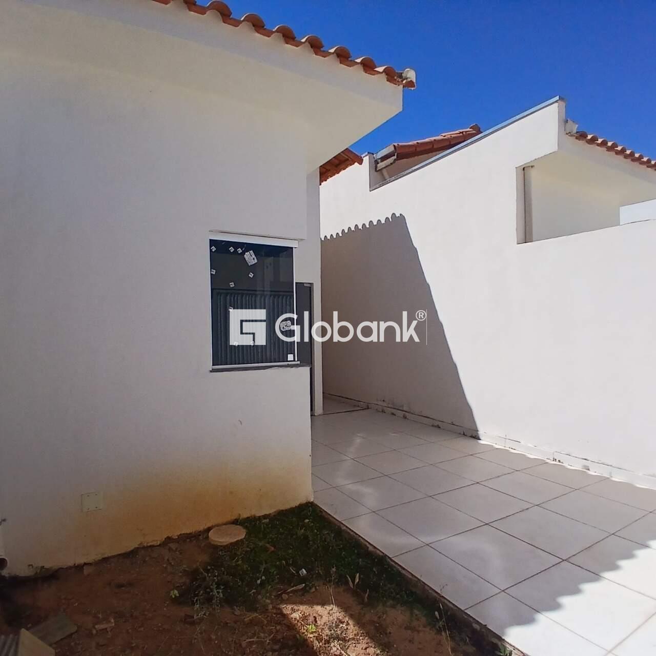 Casa 2 quartos à venda Jardim Olímpico 55m² Montes Claros MG: 