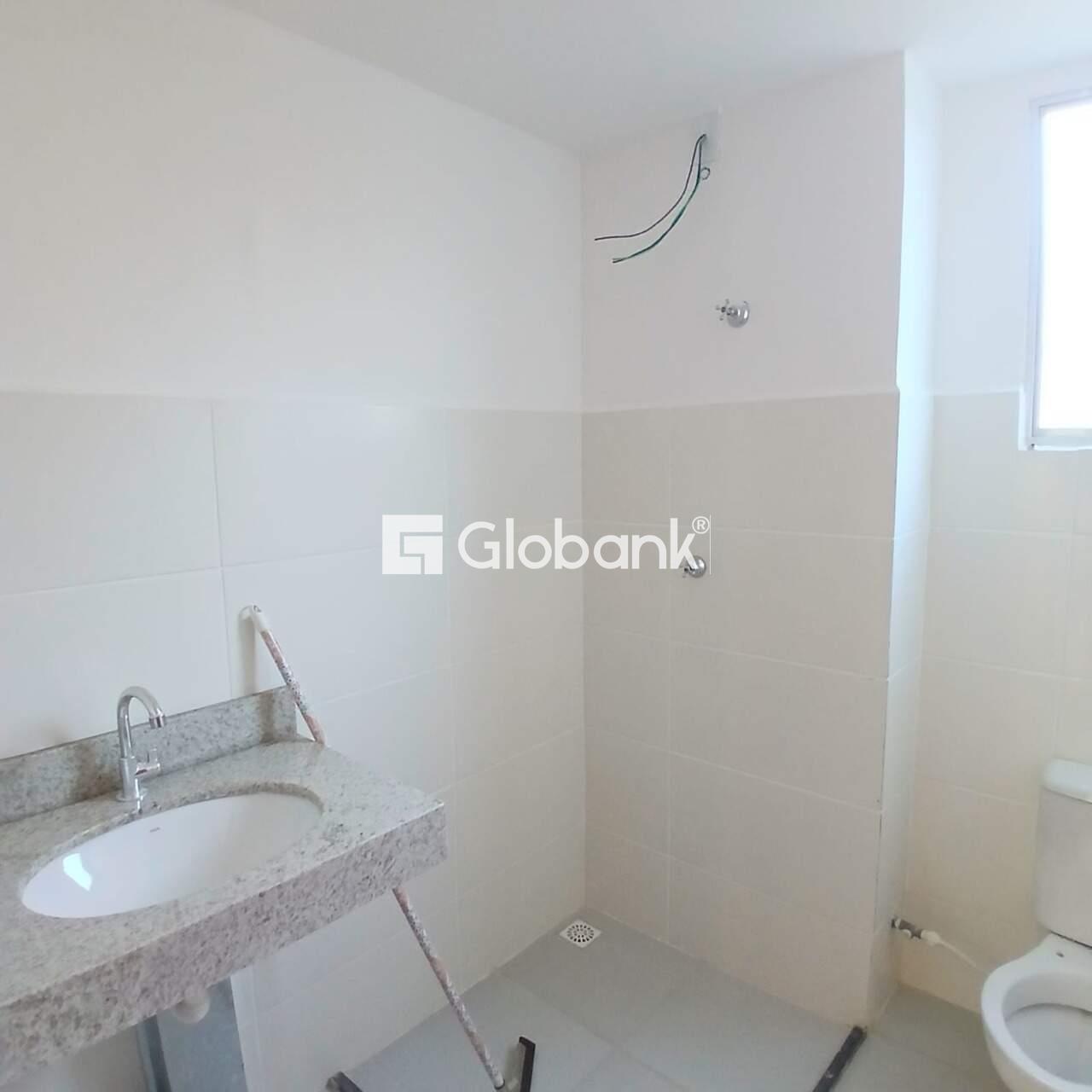 Apartamento 2 quartos à venda Residencial Sul Ipês 43m² Montes Claros MG: 