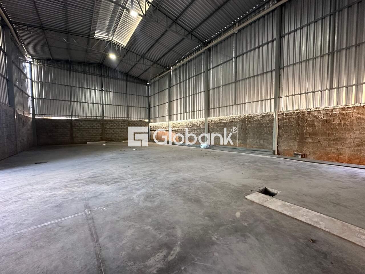 Galpão para aluguel São Judas Tadeu 260m² Montes Claros MG: 