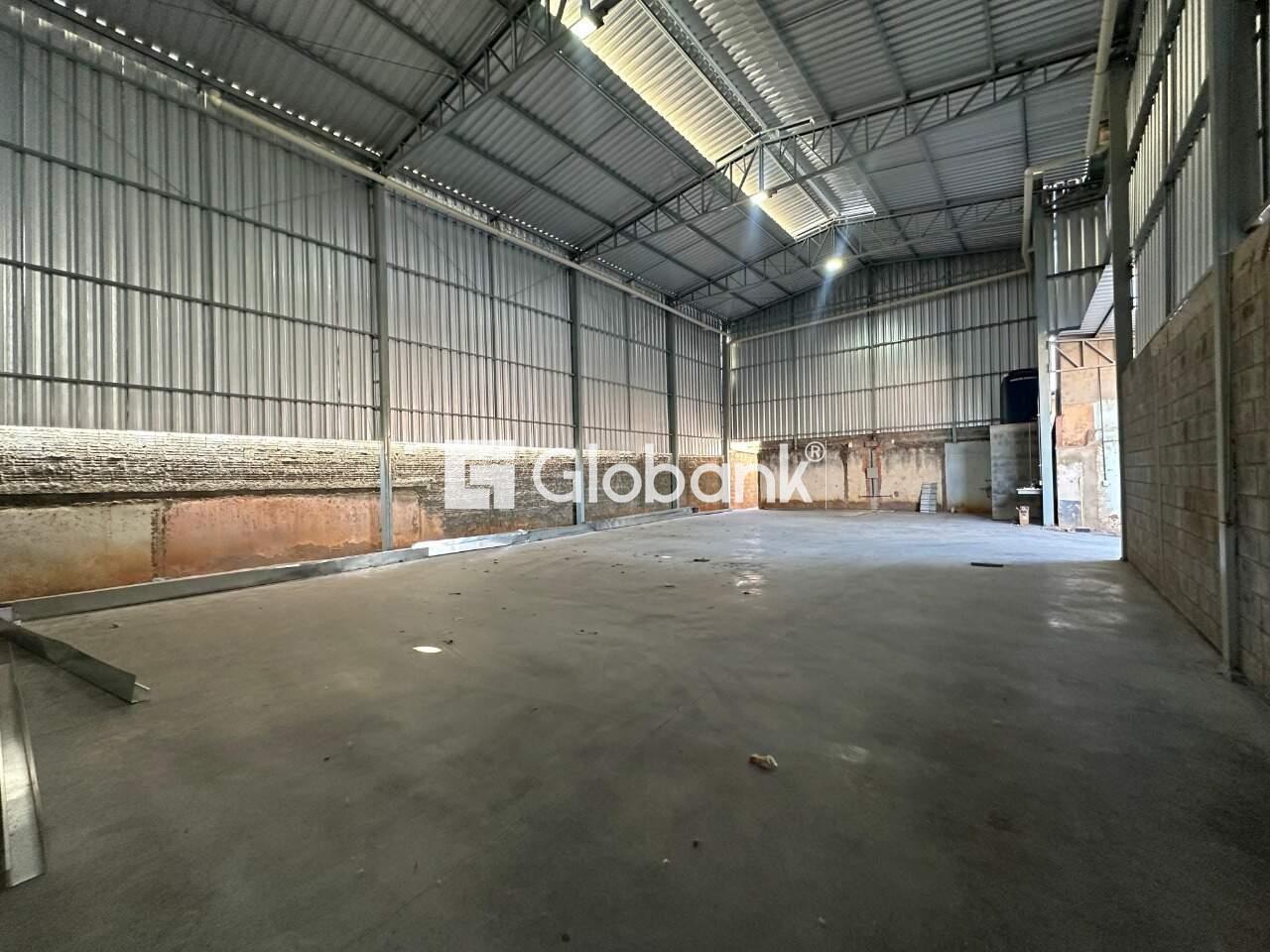 Galpão para aluguel São Judas Tadeu 260m² Montes Claros MG: 