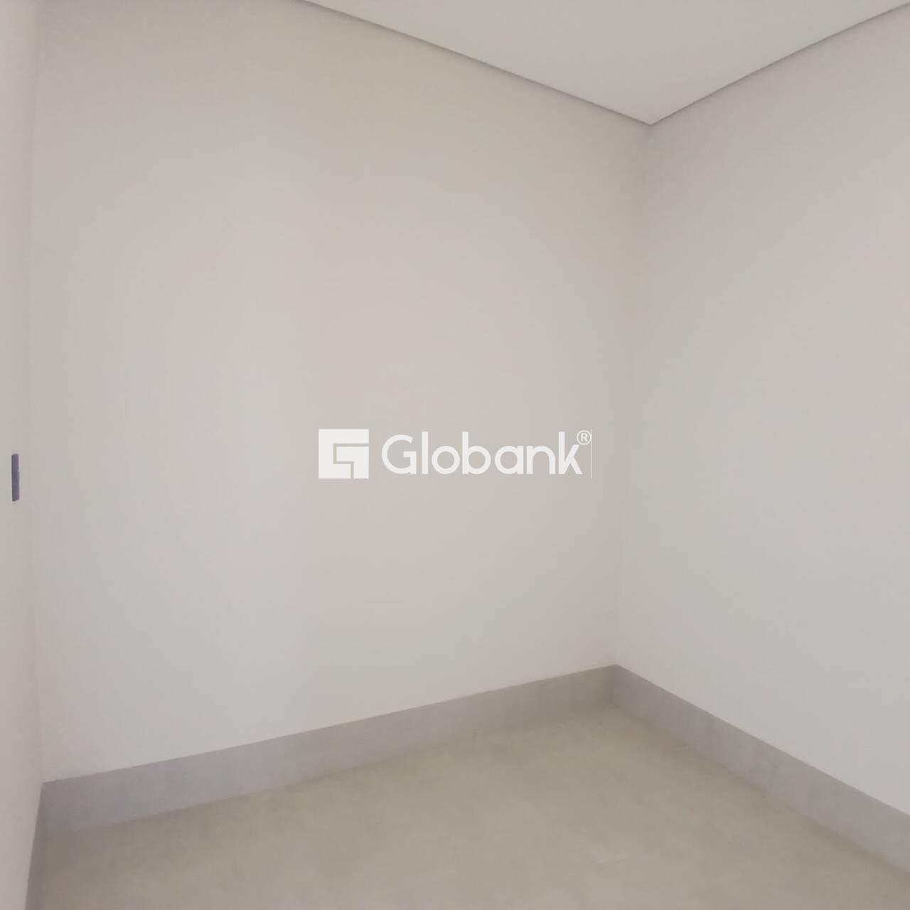 Casa 3 quartos à venda Vila Nova 200m² Montes Claros MG: 