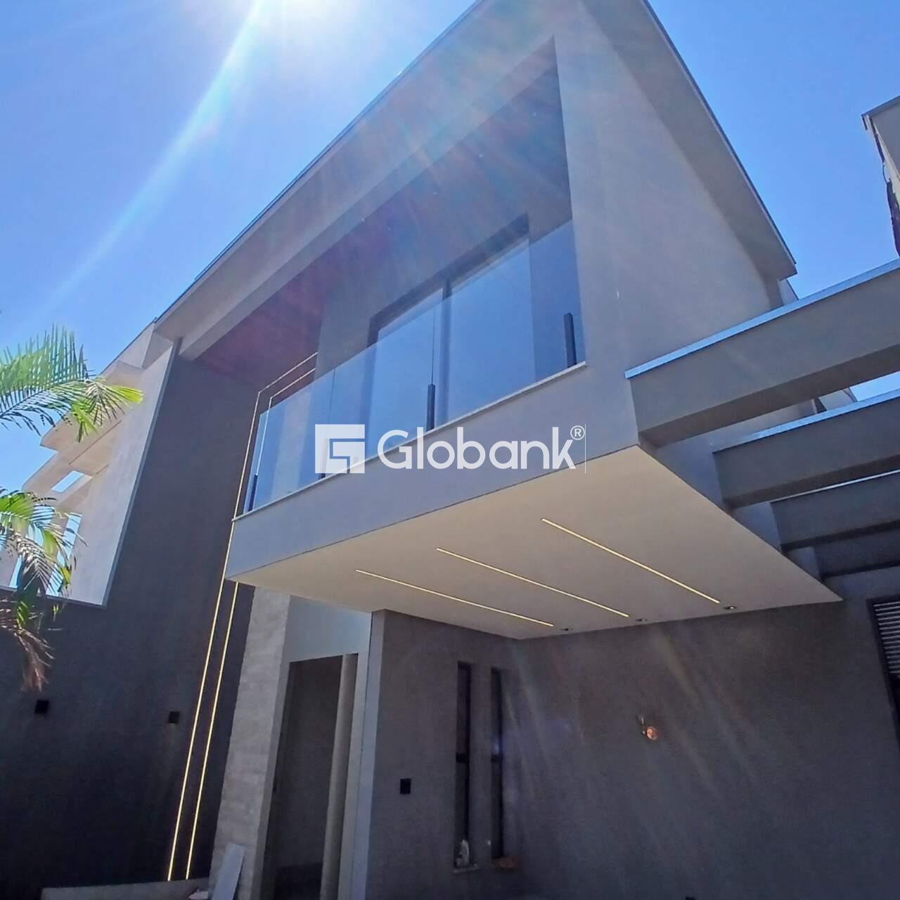 Casa 3 quartos à venda Vila Nova 200m² Montes Claros MG: 