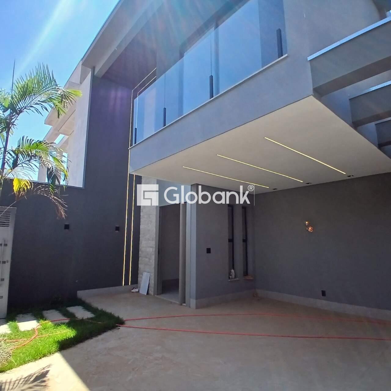 Casa 3 quartos à venda Vila Nova 200m² Montes Claros MG: 
