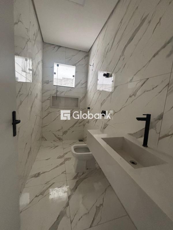 Casa 3 quartos à venda Barcelona Park 150m² Montes Claros MG: 