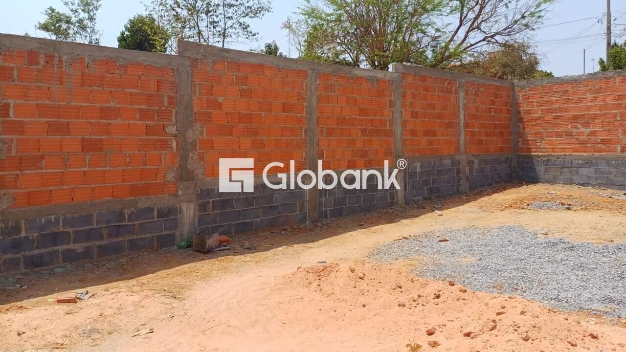 Terreno para aluguel São Geraldo II 0m² Montes Claros MG: Interior