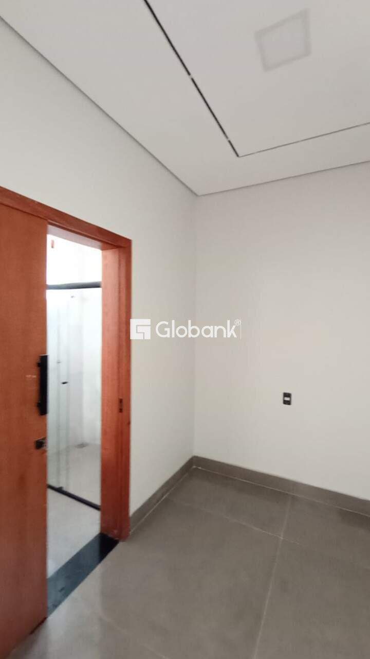 Casa 3 quartos à venda Residencial Terras Alphaville 150m² Montes Claros MG: 41