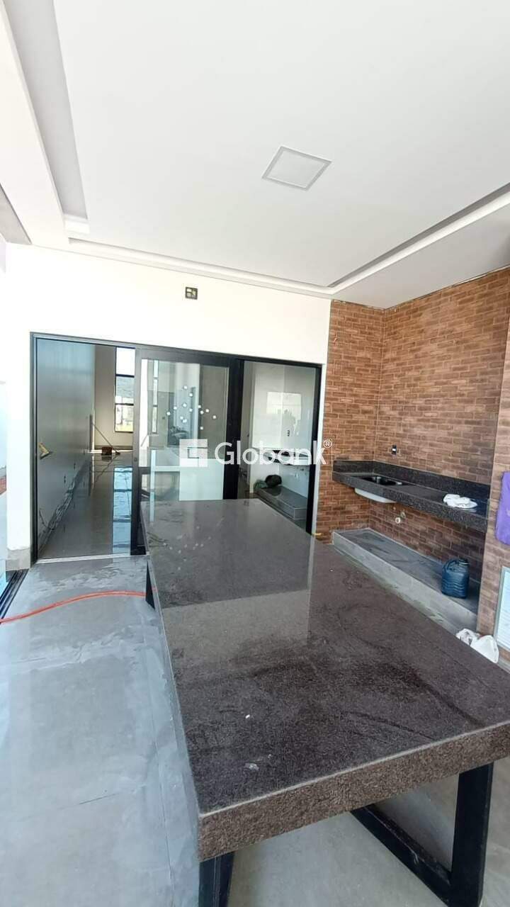 Casa 3 quartos à venda Residencial Terras Alphaville 150m² Montes Claros MG: 51