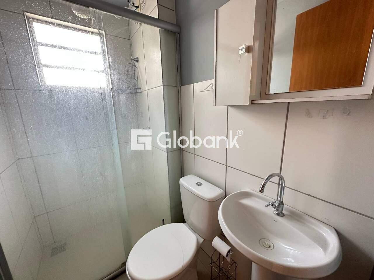 Apartamento 2 quartos à venda Vila Atlântida 48m² Montes Claros MG: Banheiro social