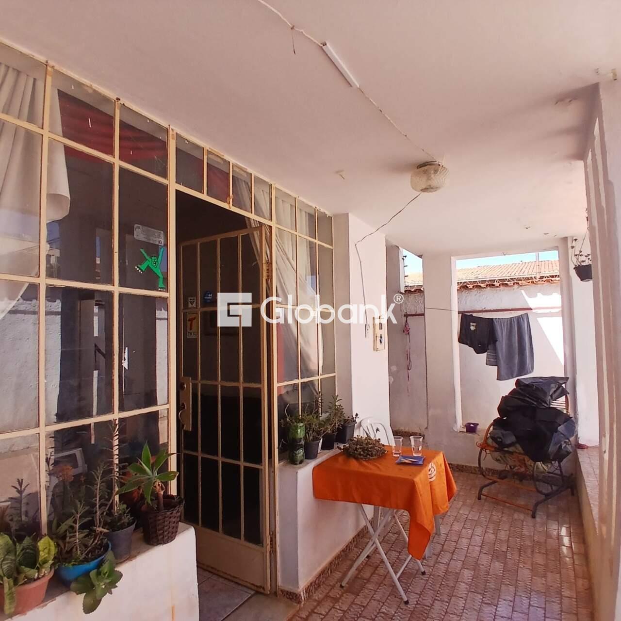 Casa 6 quartos à venda São José 0m² Montes Claros MG: 