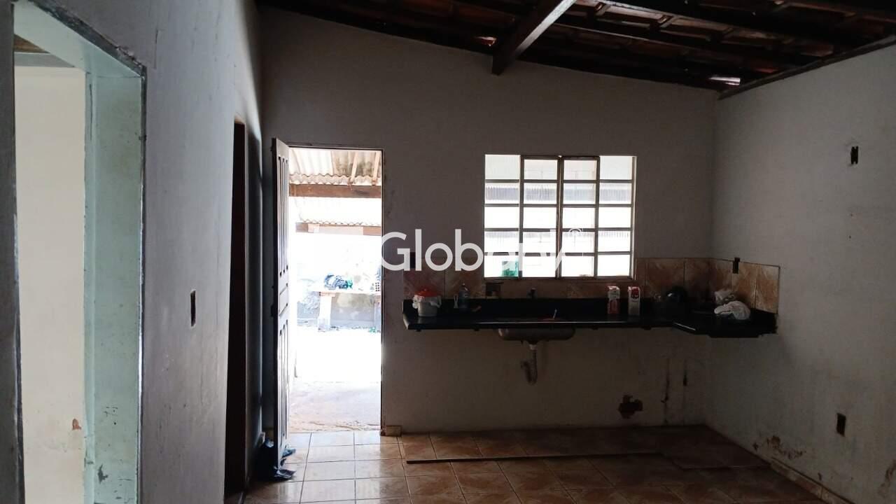 Casa 4 quartos à venda Lourdes 0m² Montes Claros MG: 