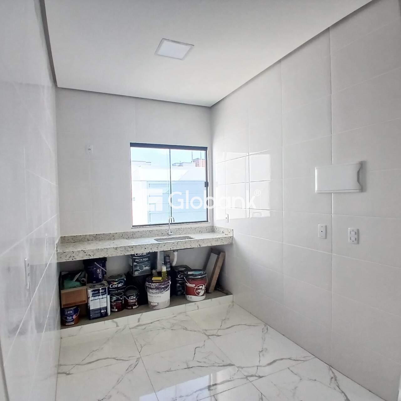 Casa 2 quartos à venda Residencial Sul Jacarandás 50m² Montes Claros MG: 