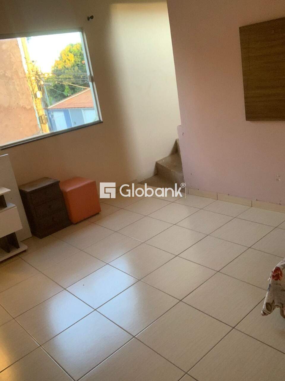 Casa 3 quartos à venda Maracanã 100m² Montes Claros MG: