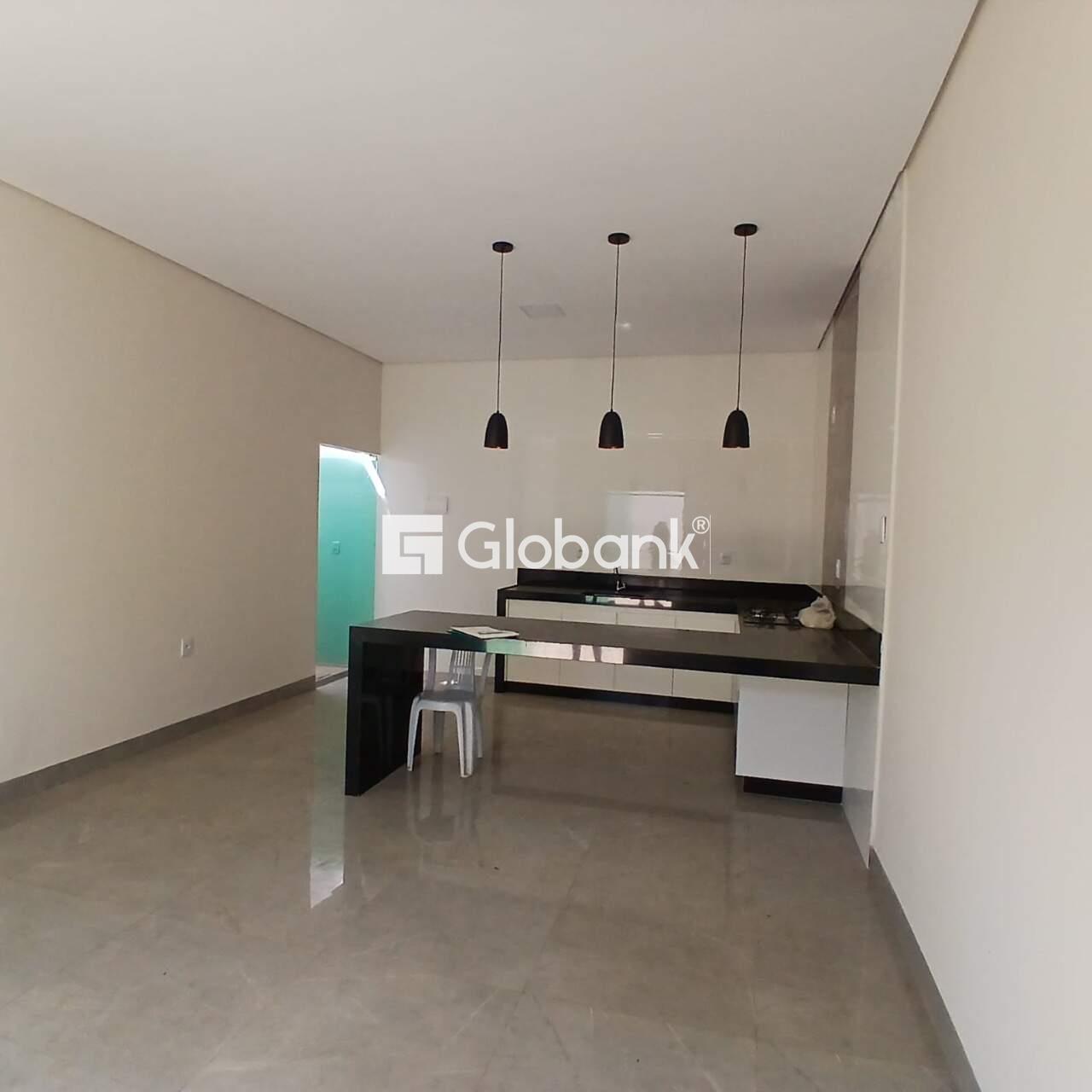 Casa 3 quartos à venda Esplanada 100m² Montes Claros MG: 