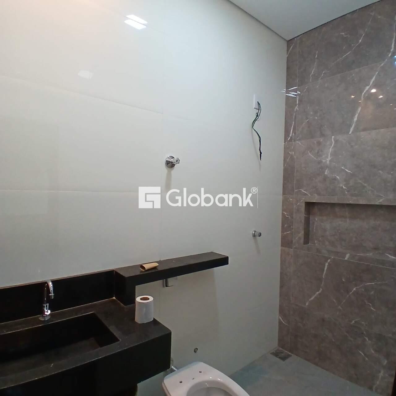 Casa 3 quartos à venda Esplanada 100m² Montes Claros MG: 