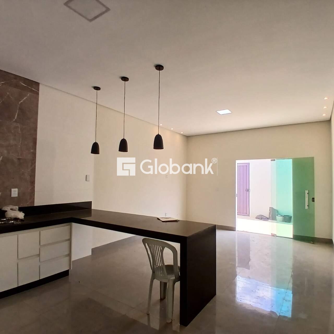 Casa 3 quartos à venda Esplanada 100m² Montes Claros MG: 