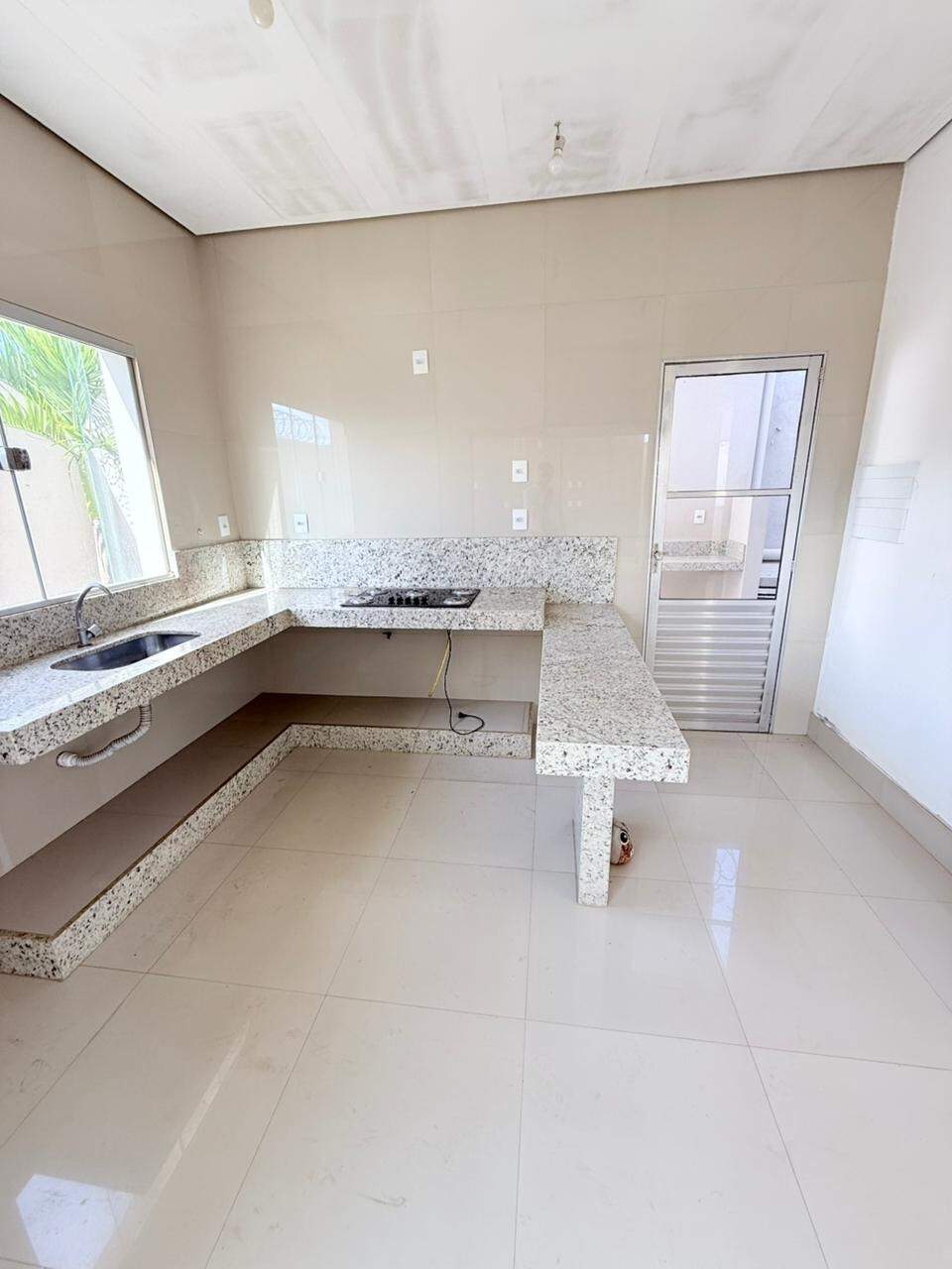Casa 3 quartos à venda Augusta Mota 171m² Montes Claros MG: 