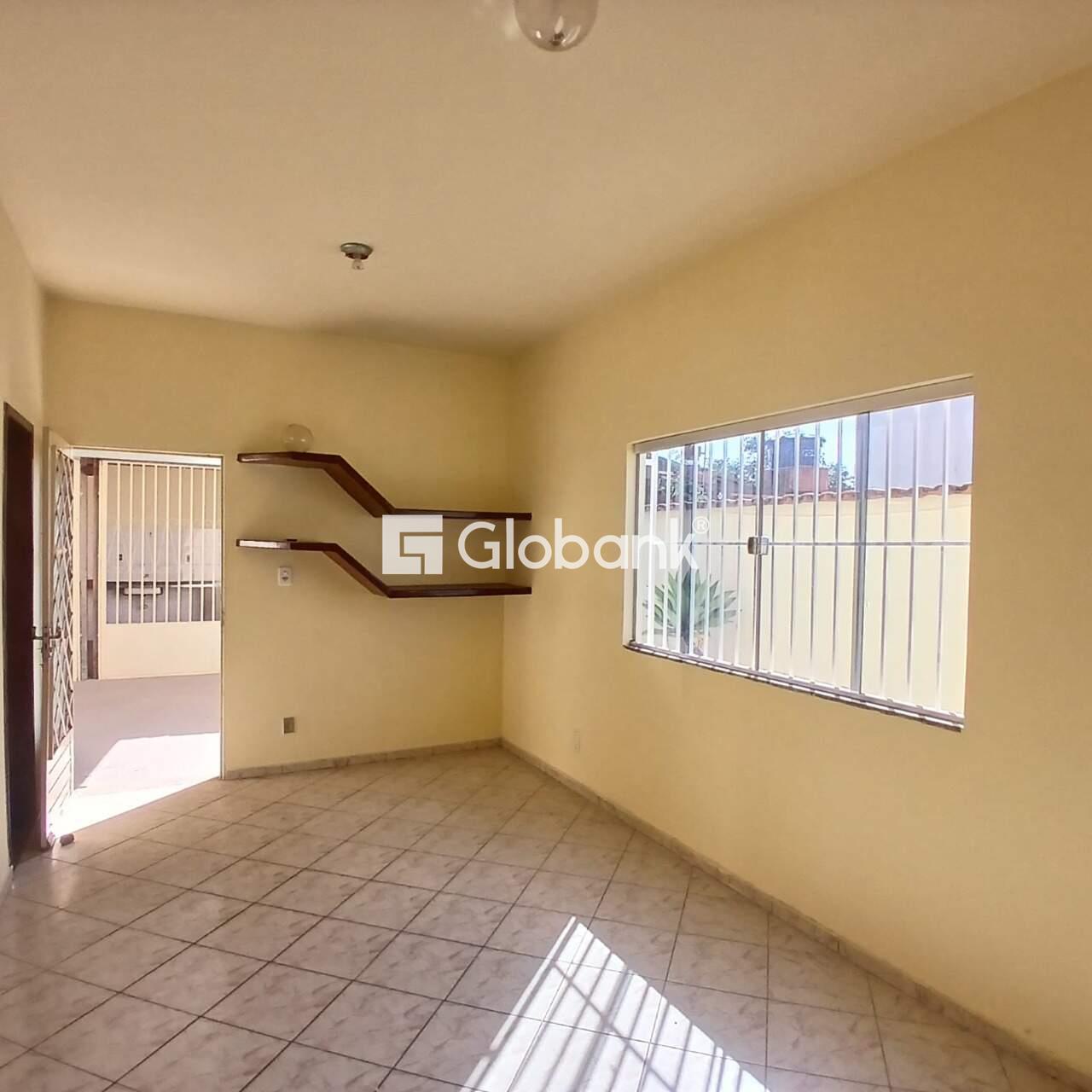 Casa 4 quartos à venda Alcides Rabelo 120m² Montes Claros MG: 