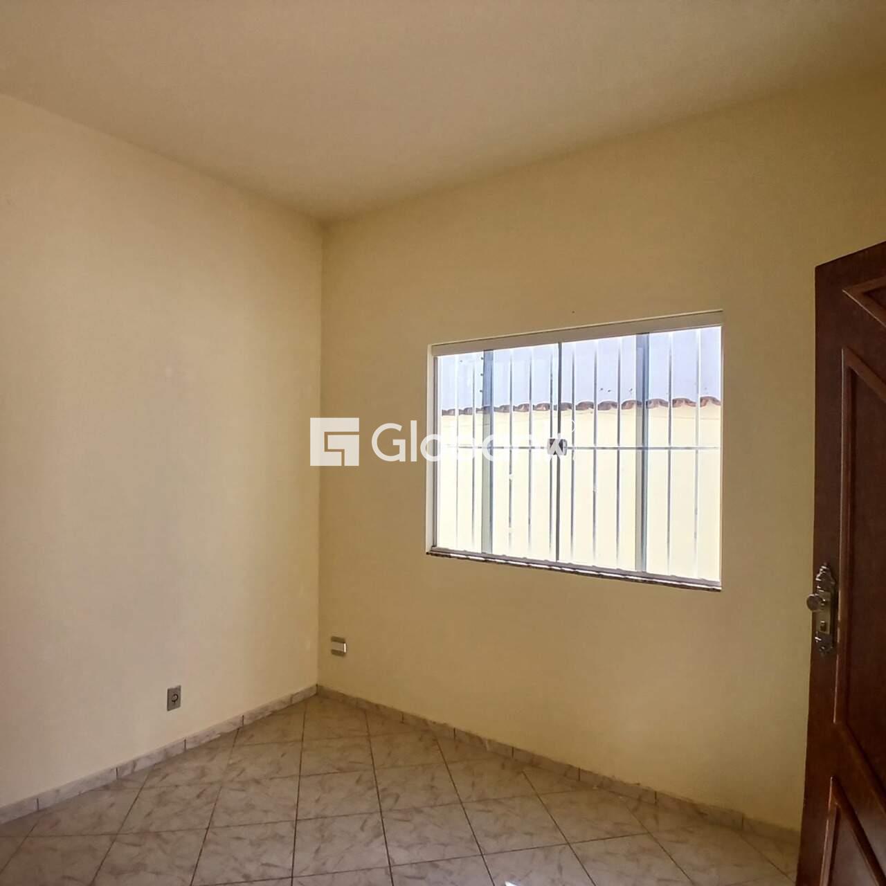 Casa 4 quartos à venda Alcides Rabelo 120m² Montes Claros MG: 