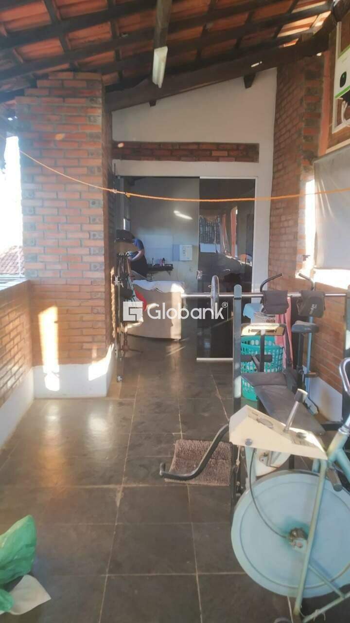 Casa 6 quartos à venda Centro 500m² Januária MG: 